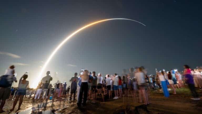 La Nouvelle-Calédonie et le CNES renouvellent leur convention : Connect by CNES décolle pour 2026 – 2028